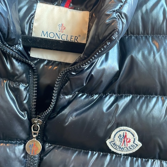 Moncler Ghany Vest - Picture 2 of 7